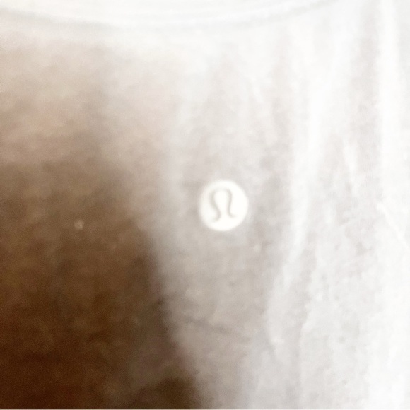 Lululemon | Long Distance Short Sleeve - Picture 3 of 3